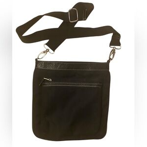 Talbots Vintage Y2K Black Crossbody Bag with Minimalist Design